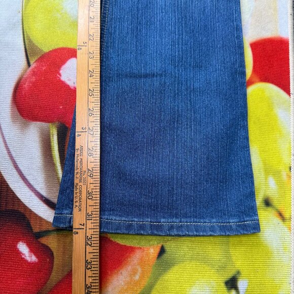 Nine West Womens Size 10 Blue Flared Leg Mid Rise 5 Pocket Denim Jeans - Picture 7 of 11